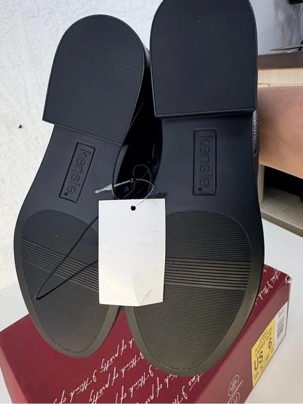 Kensie Sammy Black Ankle Boots Womens Size 6 Slip On shoe